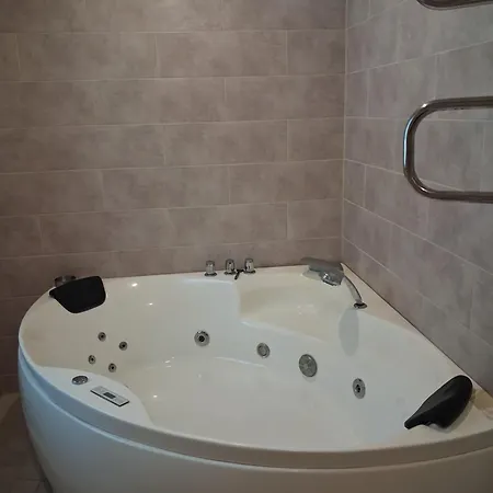 Holiday home Kihulase Maja *
